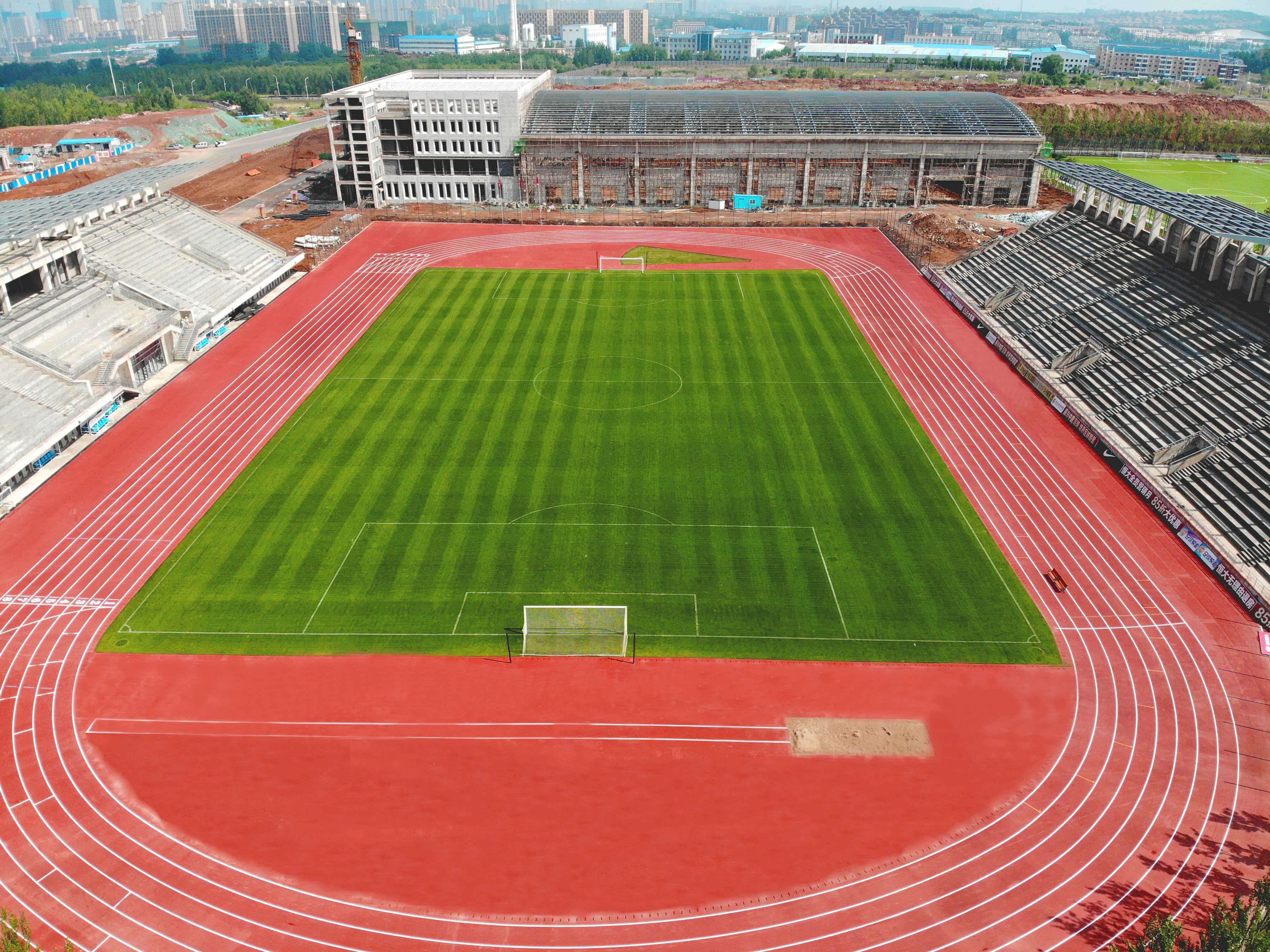 佳木斯市半预制型跑道新国标塑胶跑道 - 方案